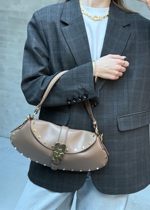 B-Kat studs bag Coca Mocha B2060040 Ganni 